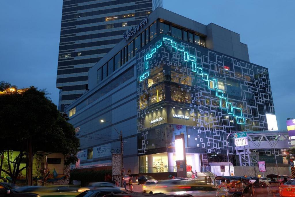Silom Studios Μπανγκόκ Εξωτερικό φωτογραφία