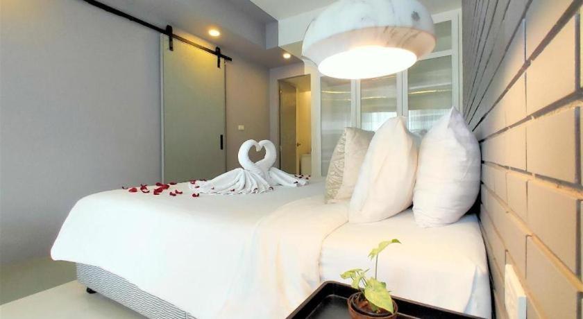 Silom Studios Μπανγκόκ Εξωτερικό φωτογραφία