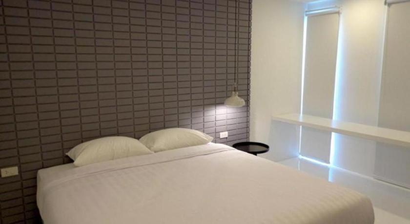 Silom Studios Μπανγκόκ Εξωτερικό φωτογραφία