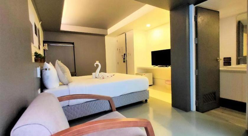 Silom Studios Μπανγκόκ Εξωτερικό φωτογραφία